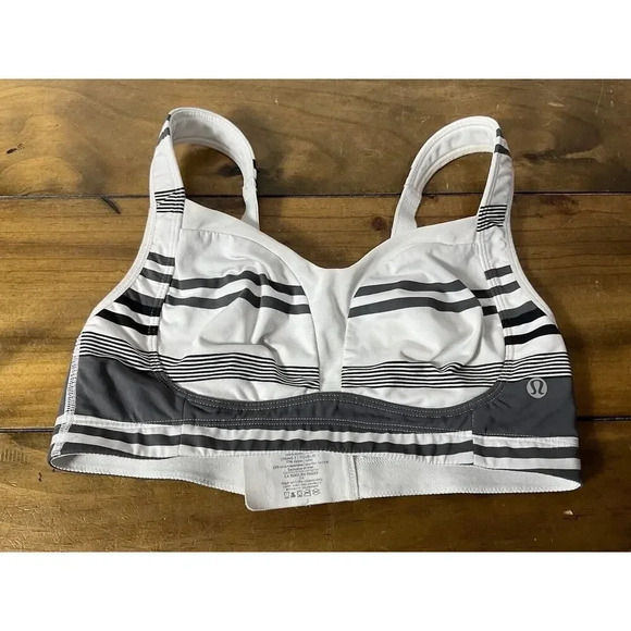 Lululemon Athletica Sports Bra 34C- Vintage - Gray and White Striped - Picture 1 of 7